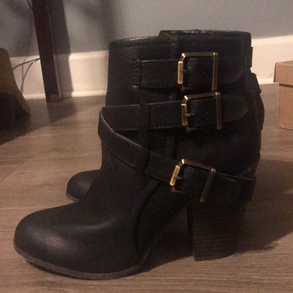 Fergalicious Black Heeled Booties 7